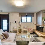 Lobelia Apartment