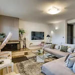 Lobelia Apartment *